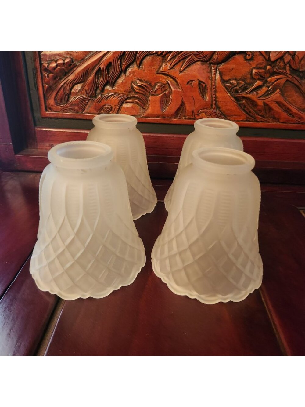 Set of 4 Frosted Glass Lampshades Diamond Pattern & Scalloped Edge 4.5" L